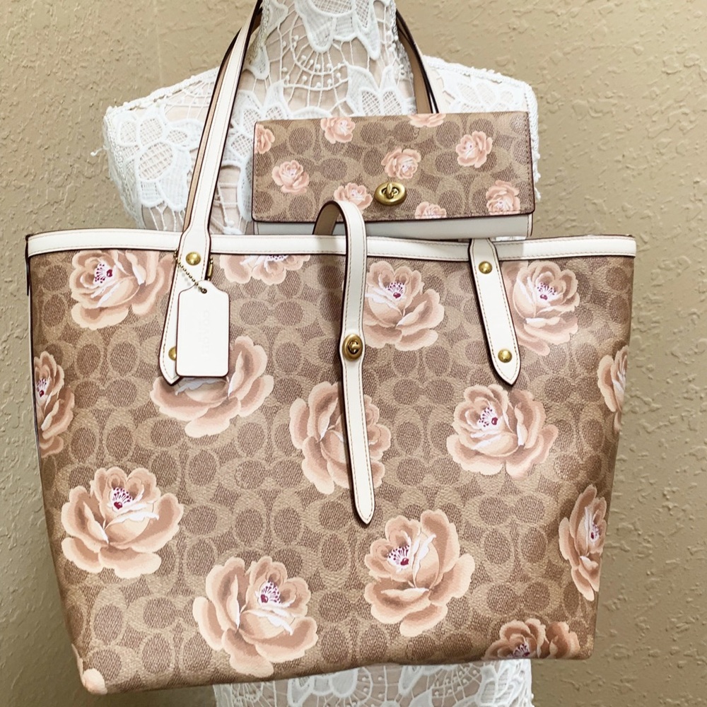 Coach Roses market tote with matching wallet
